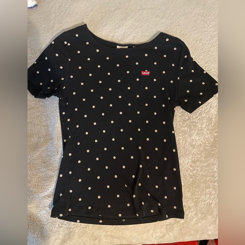 Black and Floral Levi’s Top
